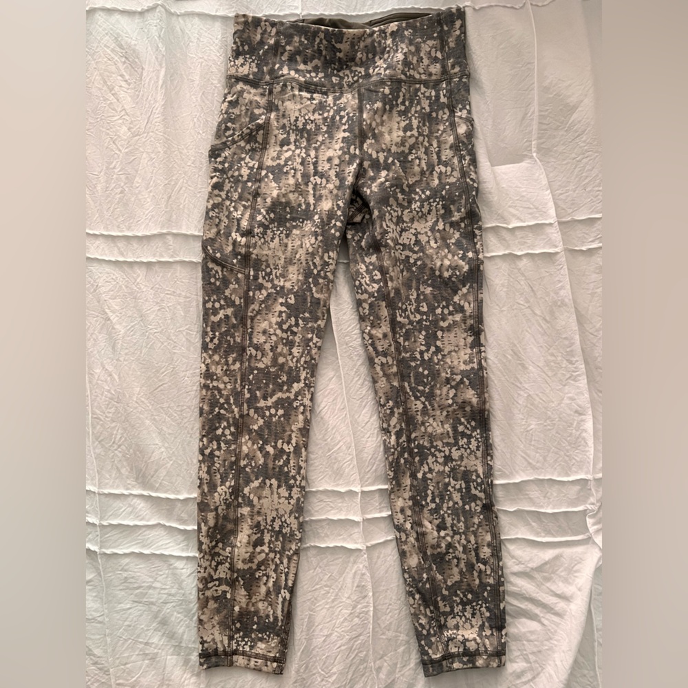 Multicolor lululemon leggings.